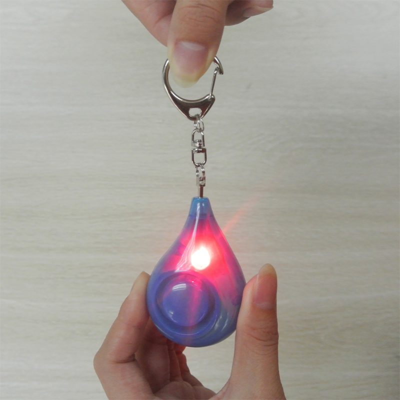 Personal Alarm Keychain - 水滴型女性用盗難防止装置ポータブルパーソナルアラームセキュリティキーチェーン赤色点滅ライト緊急警報付き